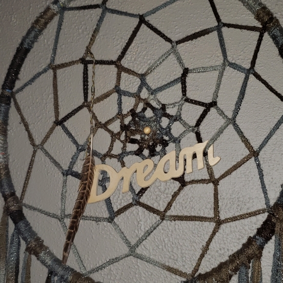 Dreamcatchers - Picture 6 of 6